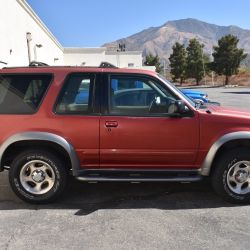 2000 Ford Explorer
