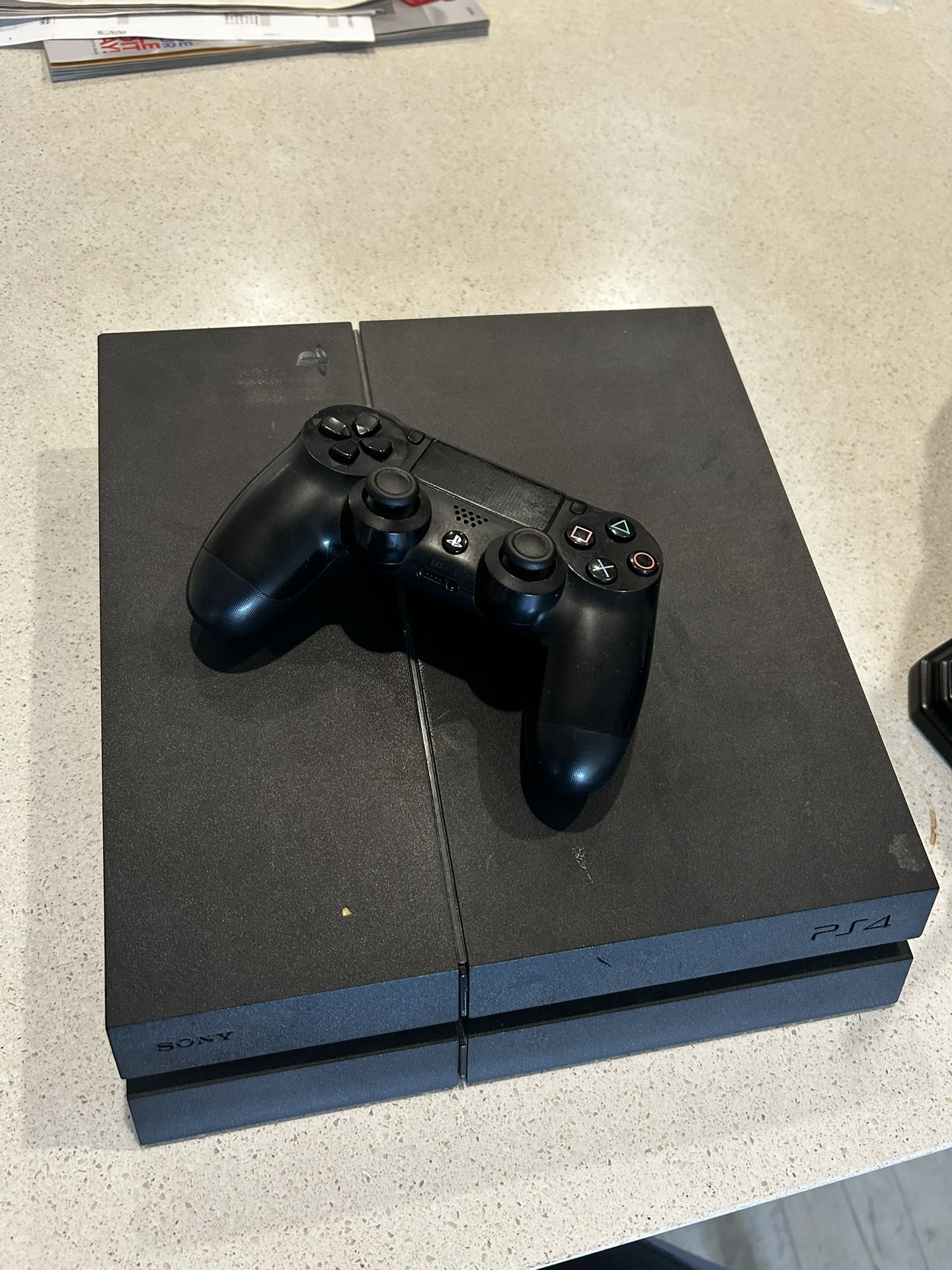 PS4 (PlayStation 4) $100
