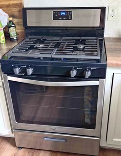 Whirlpool Stainless Steel Gas Range