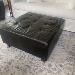 Coffee Table/hassock 