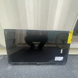 32 inch Onn. HD Smart Tv. With Roku 720p $110