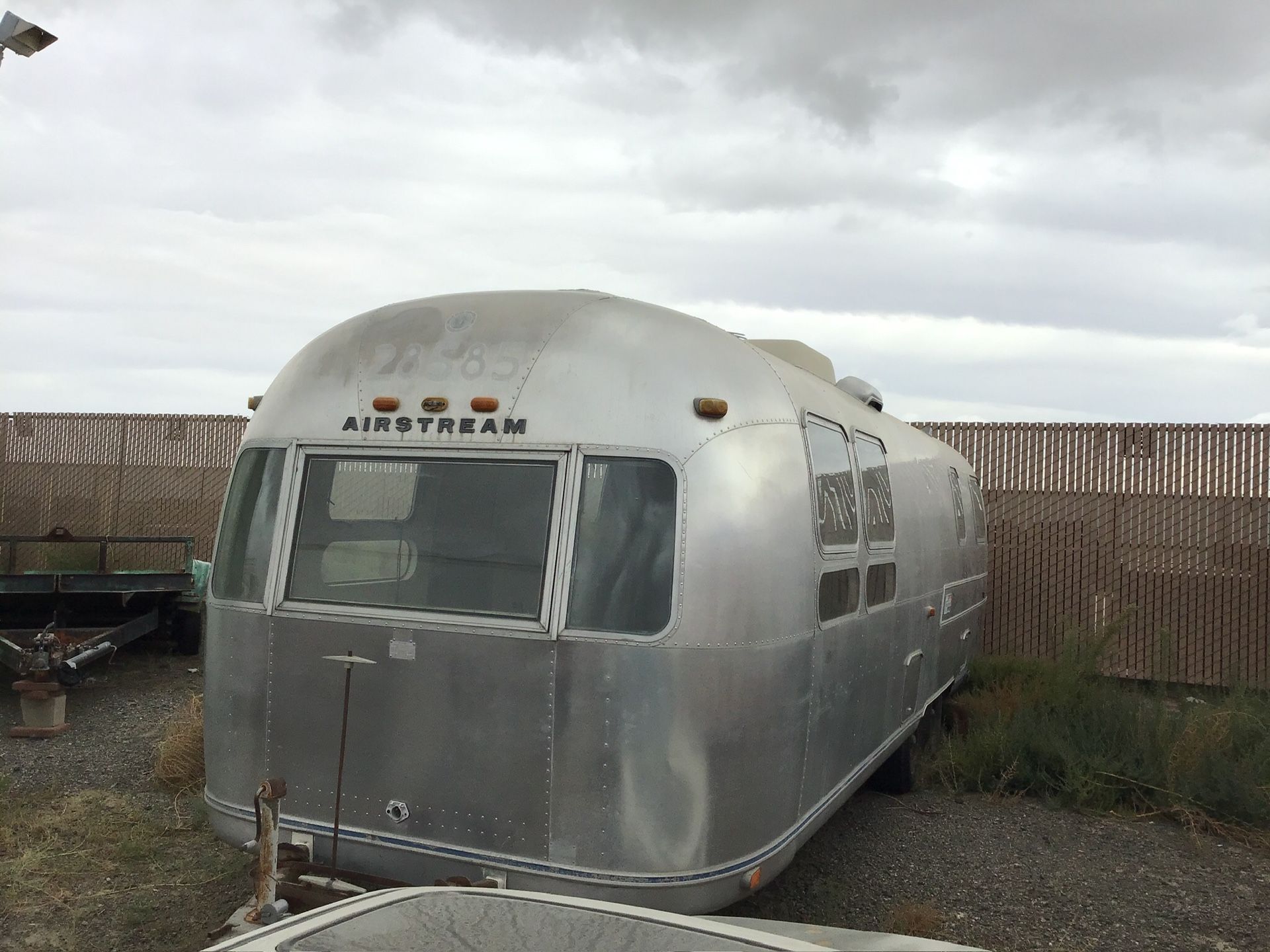 1973 Airstream Sovereign Land Yacht