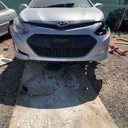 Hyundai Sonata Hybrid For Parts 