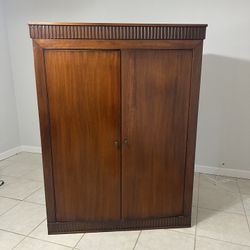FREE TV Stand And Shelves