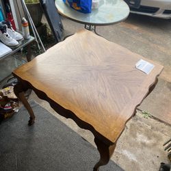 Dining table With 4 Chairs 
