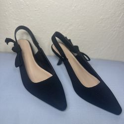 Black Sling back Kitten Heel (size 8.5)