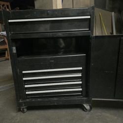 5 Drawer Rolling Tool Cabinet And Tool Chest 
