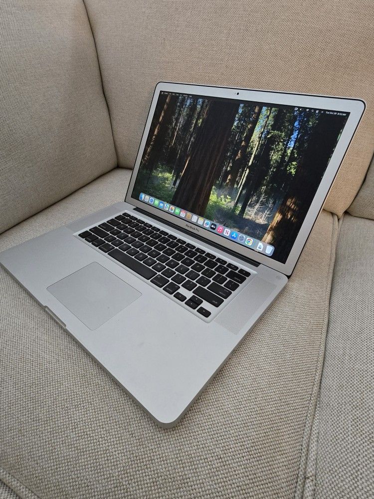 15" Macbook Pro 2.66ghz i7 Intel 8GB Ram Mac OS Sequoia 🔥 🔥 🔥