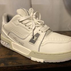 Louis Vuitton Trainer Sneaker 