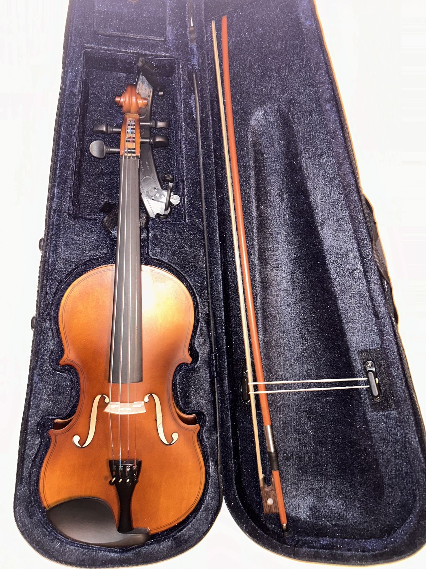 Starter Violin With Case.