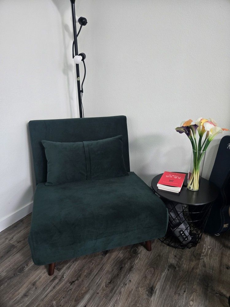 Convertible Sleeper Chair