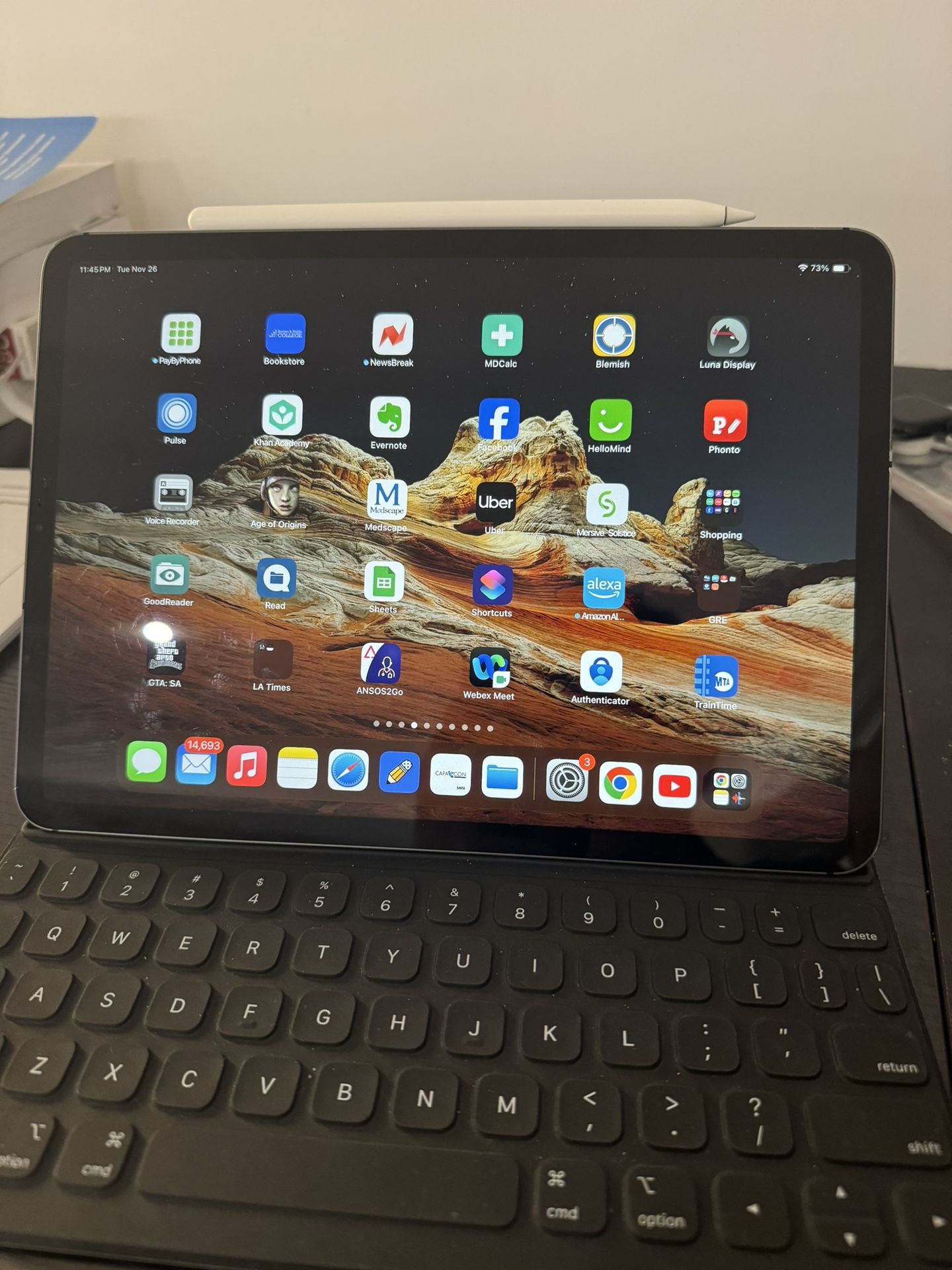 Used iPad Pro 11 Inch (2018 Version) W/ Keyboard And Apple Pencil