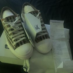 Burberry Size 41