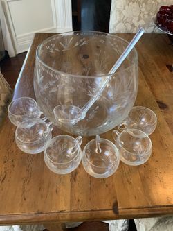 Etched glass punch bowl 6 cups
