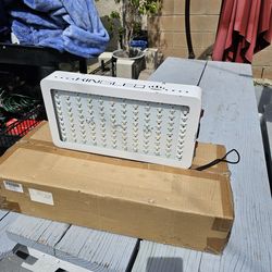 Grow Lights, KingLED KingPlus Series 1200W (Model: GW-KNGS60), good condition,  sold AS-IS