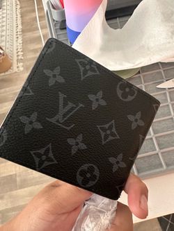 Mens wallet supreme