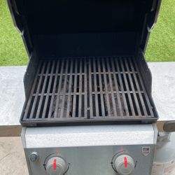 Weber Spirt Grill