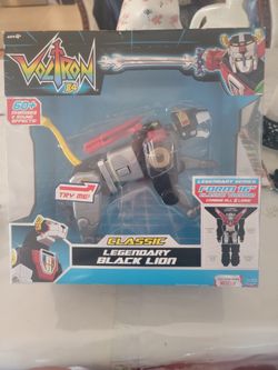 BLACK AND YELLOW LION classic VOLTRON Legendary Defender Playmates talking NEW 1984 '84