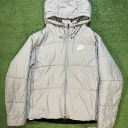 Nike blue puffer jacket