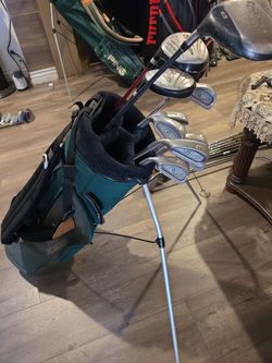 GOLF CLUBS WITH STANDBAG (11 CLUBS SET)LEFT HANDED
