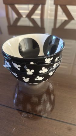 Mickey small bowls set of 3 $15