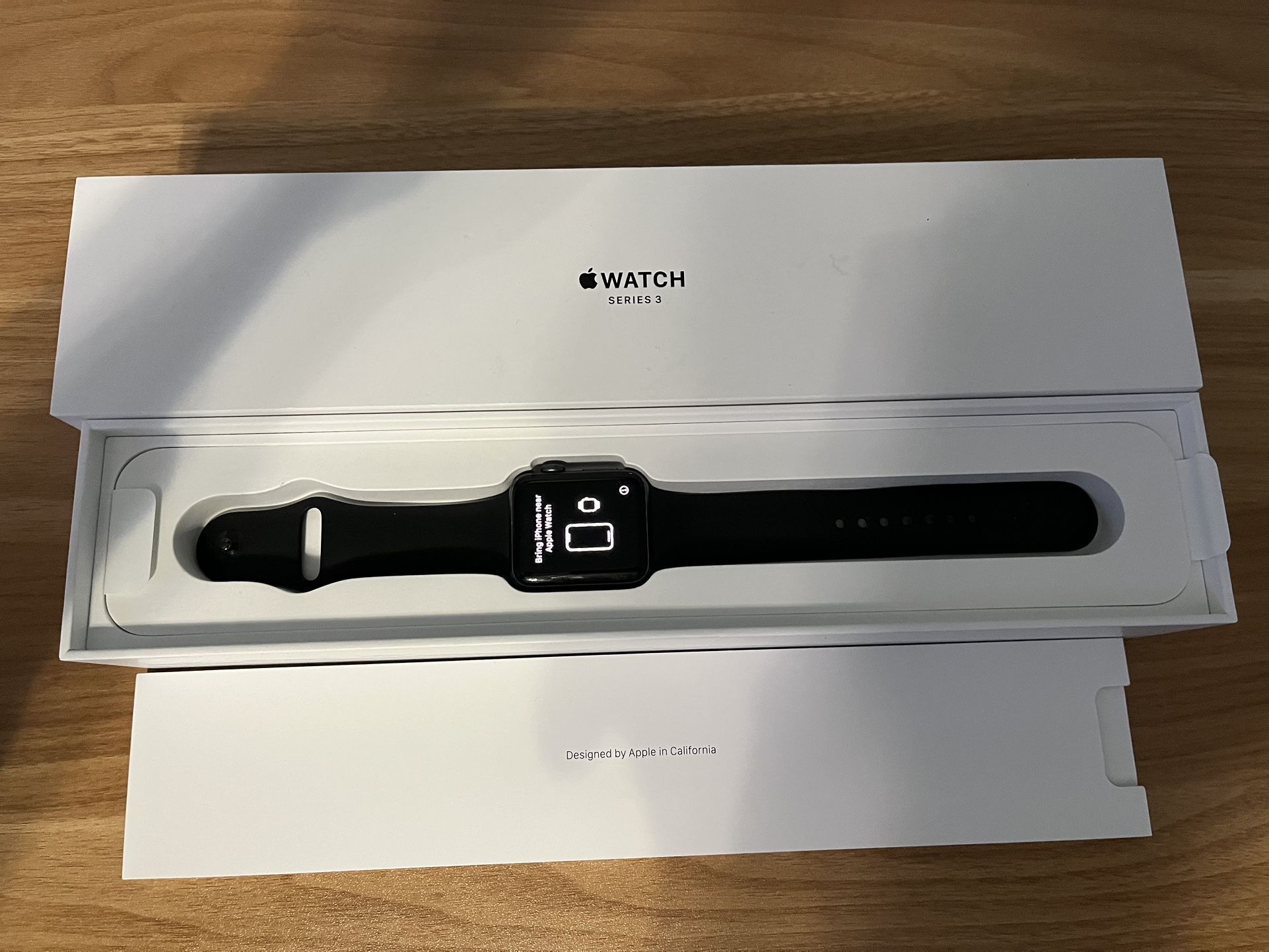 Apple Watch Series 3 42mm Aluminum