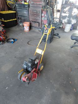 Mc Lane  Grass edger.