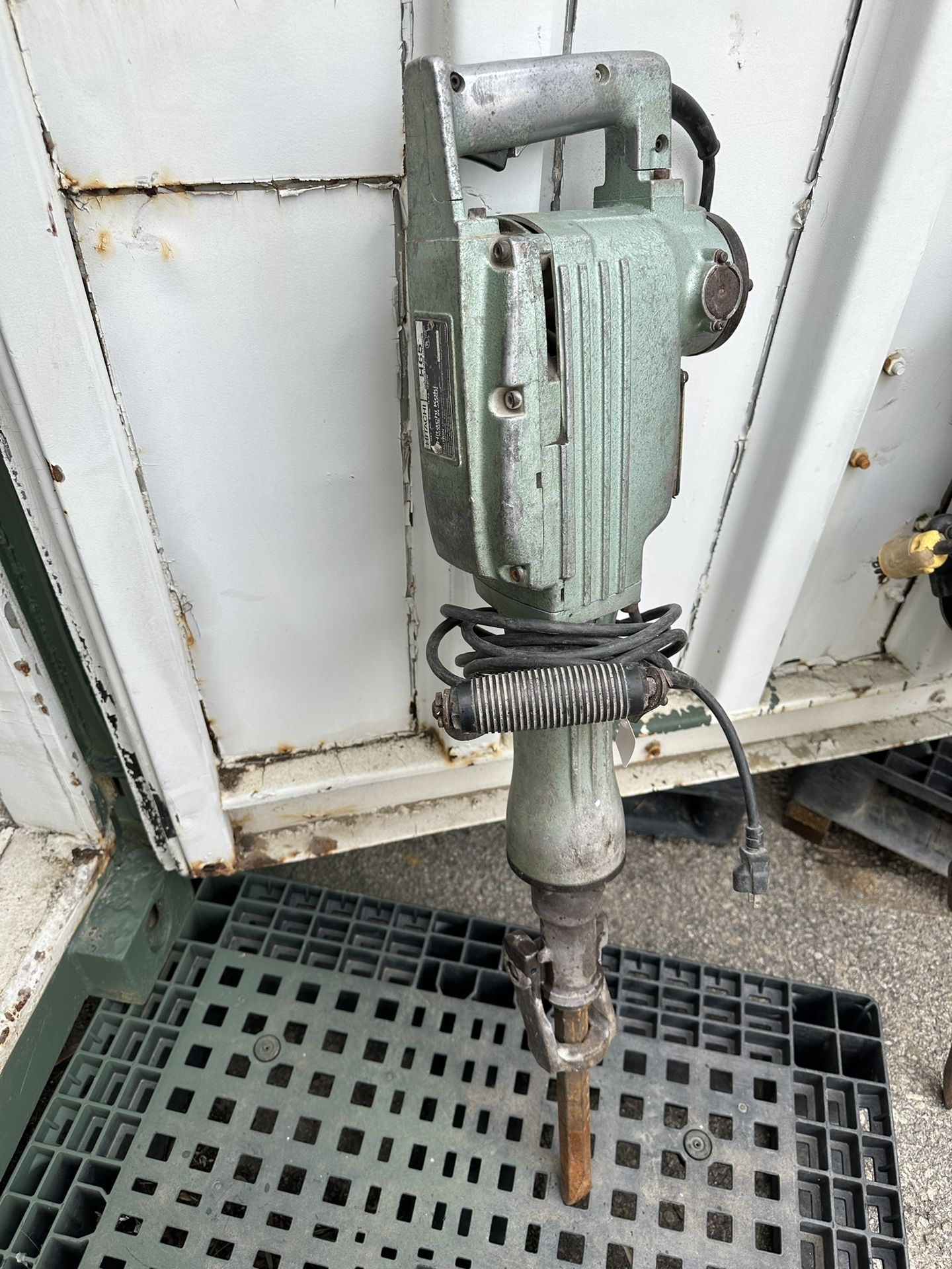 Hitachi jack hammer, jackhammer