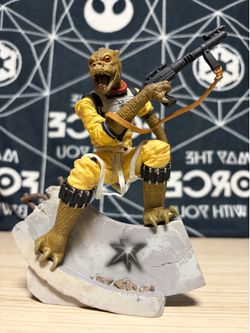 STARWARS Bossk The Bounty Hunter - 2004 Unleashed Hasbro Figure (LOOSE)