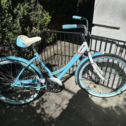 Schwinn Beach Cruiser