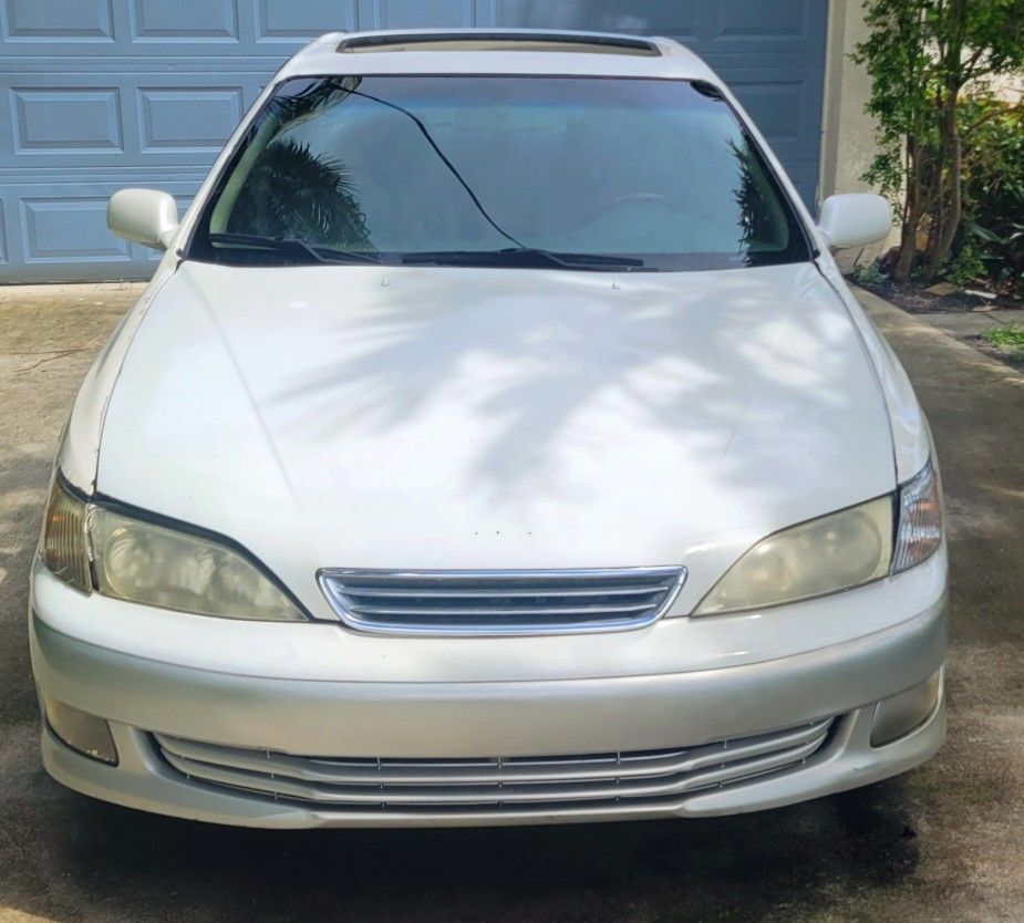 2001 Lexus ES 300