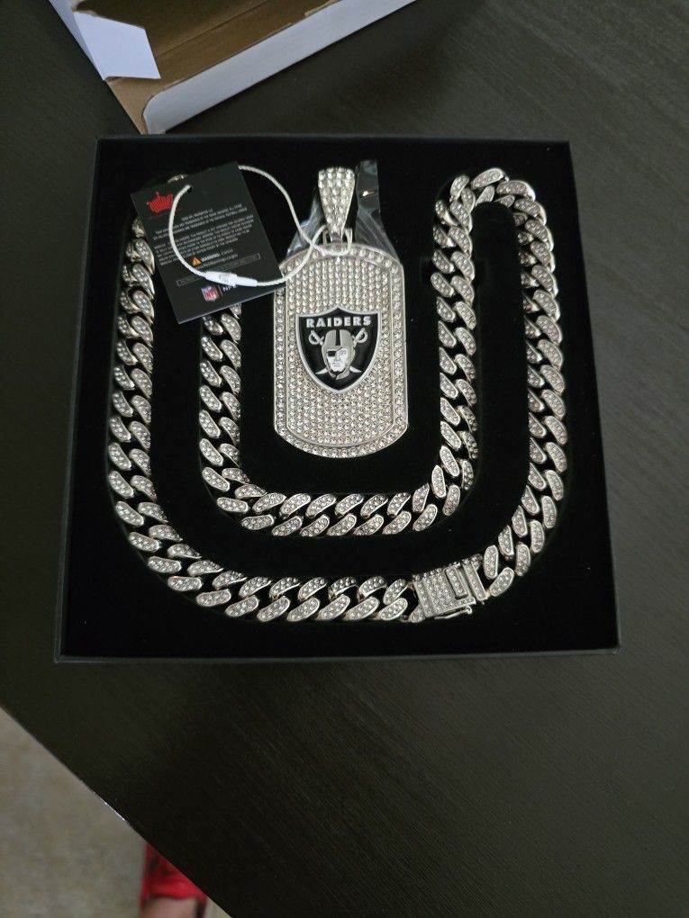 RAIDERS OFFICIAL NFL BLING DOG TAG