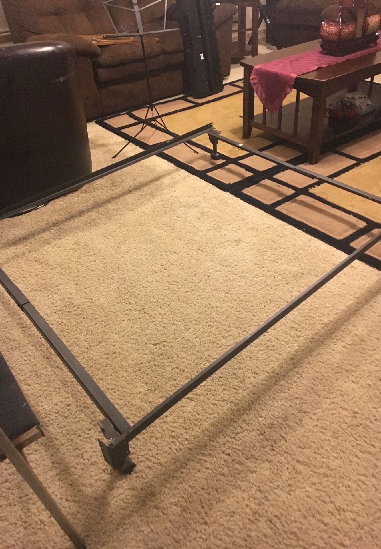 Frame for full bed
