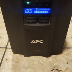 APC Smart-UPS 1500 Battery Backup / Rack UPS