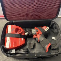 MILWAUKEE DRILL/CHARGER/CASE BUNDLE 