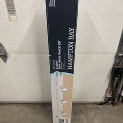 New 4 ft. 3-Light White Linear Track Lighting Kit