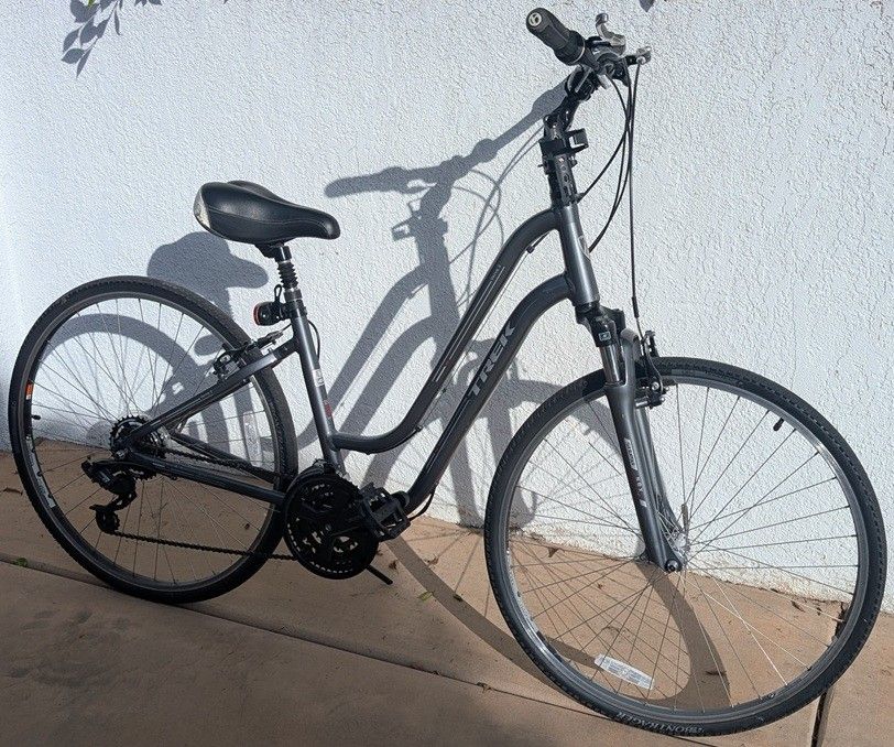 2016 Trek Verve 2 WSD (Women’s Lowstep) Bike