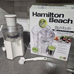Juice Extractor For  Fruits And Vegetables. 
