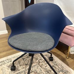 Blue Modern Swivel Office Chair 