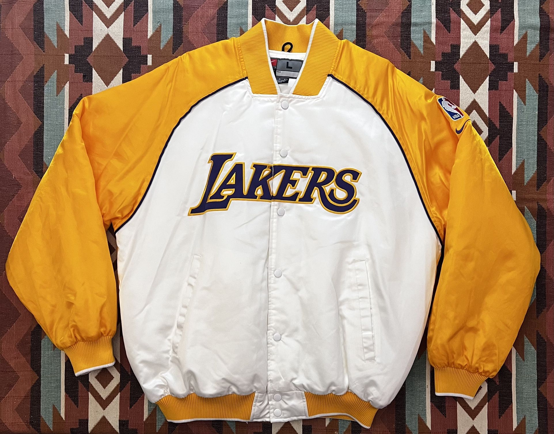 Vintage NBA Nike Los Angeles Lakers Satin Bomber Jacket Size Large Made in Korea