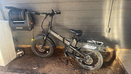 Hey bike black