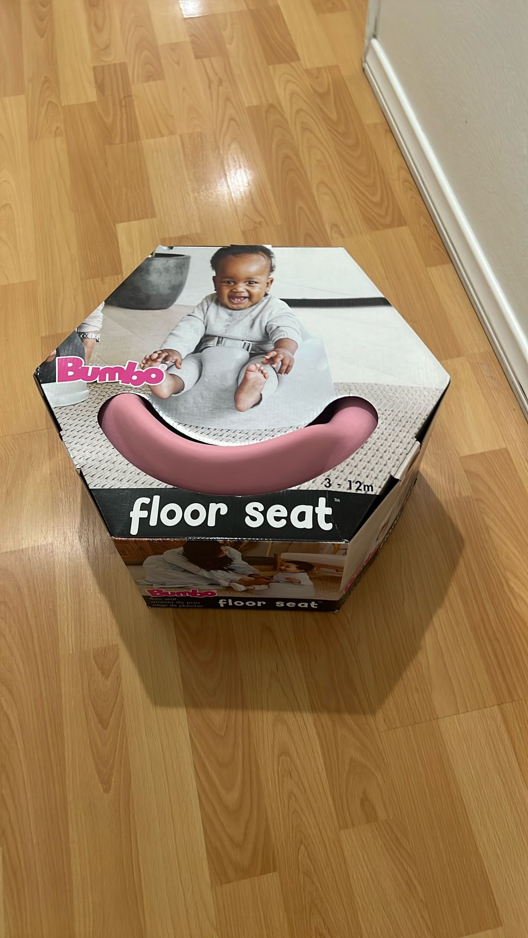 Bumbo floor Seat