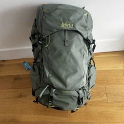REI Traverse Women’s 60L