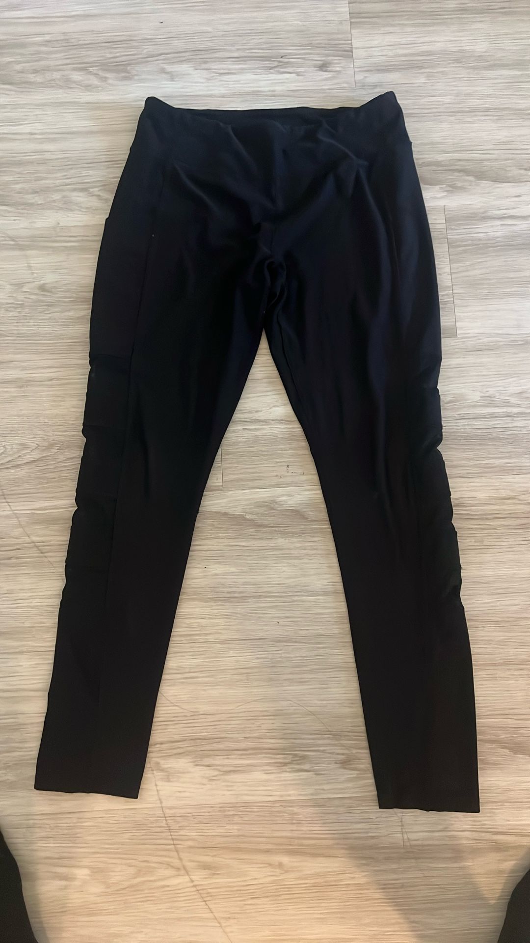 Free Black Leggings Size medium 