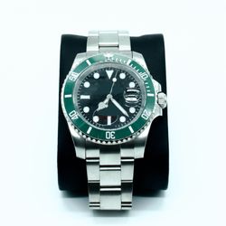 Men Luxury Watch Silver Green Ans Black