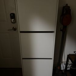 shoe storage cabinet 