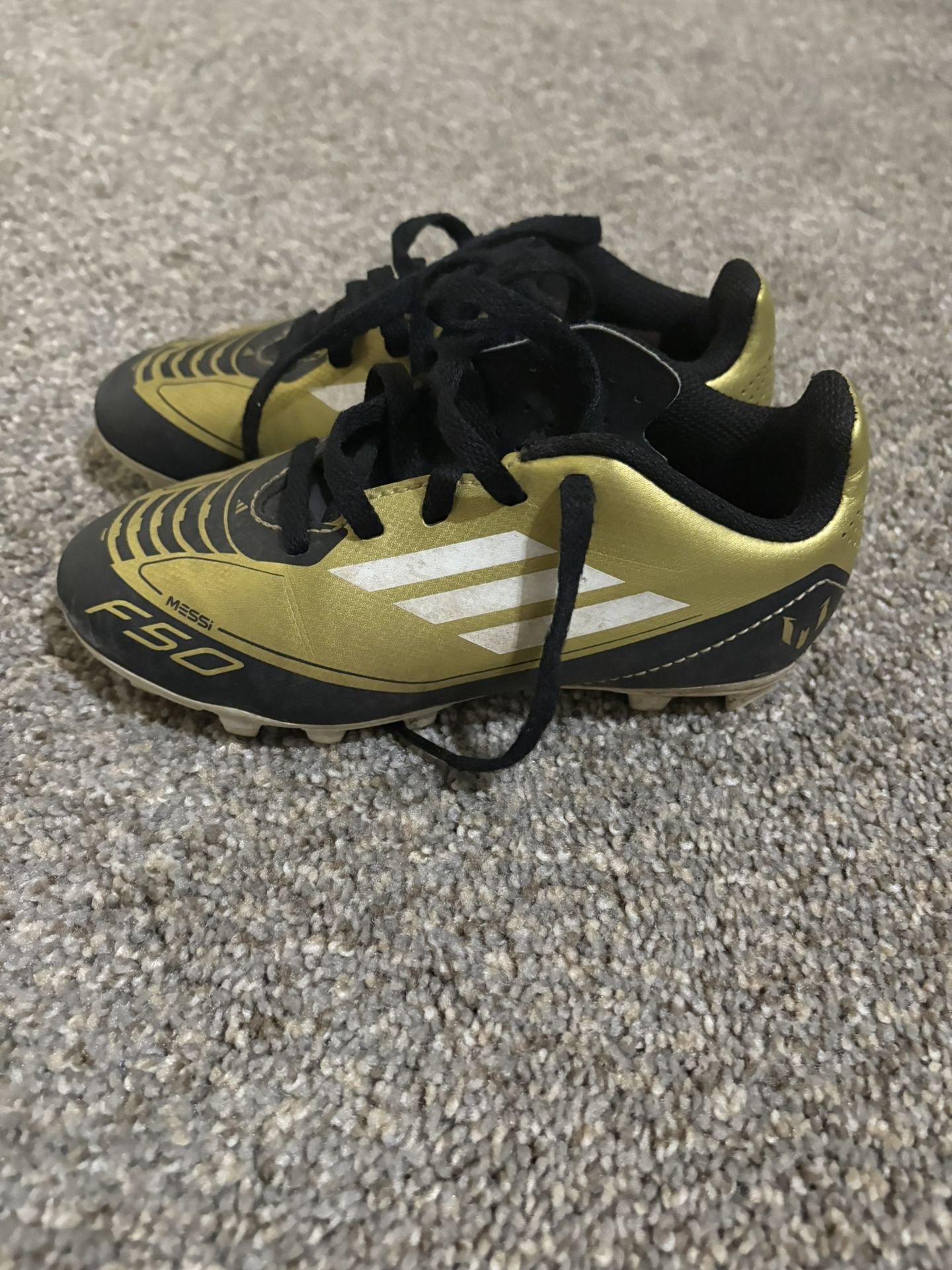 Messi Kids Soccer Shoes