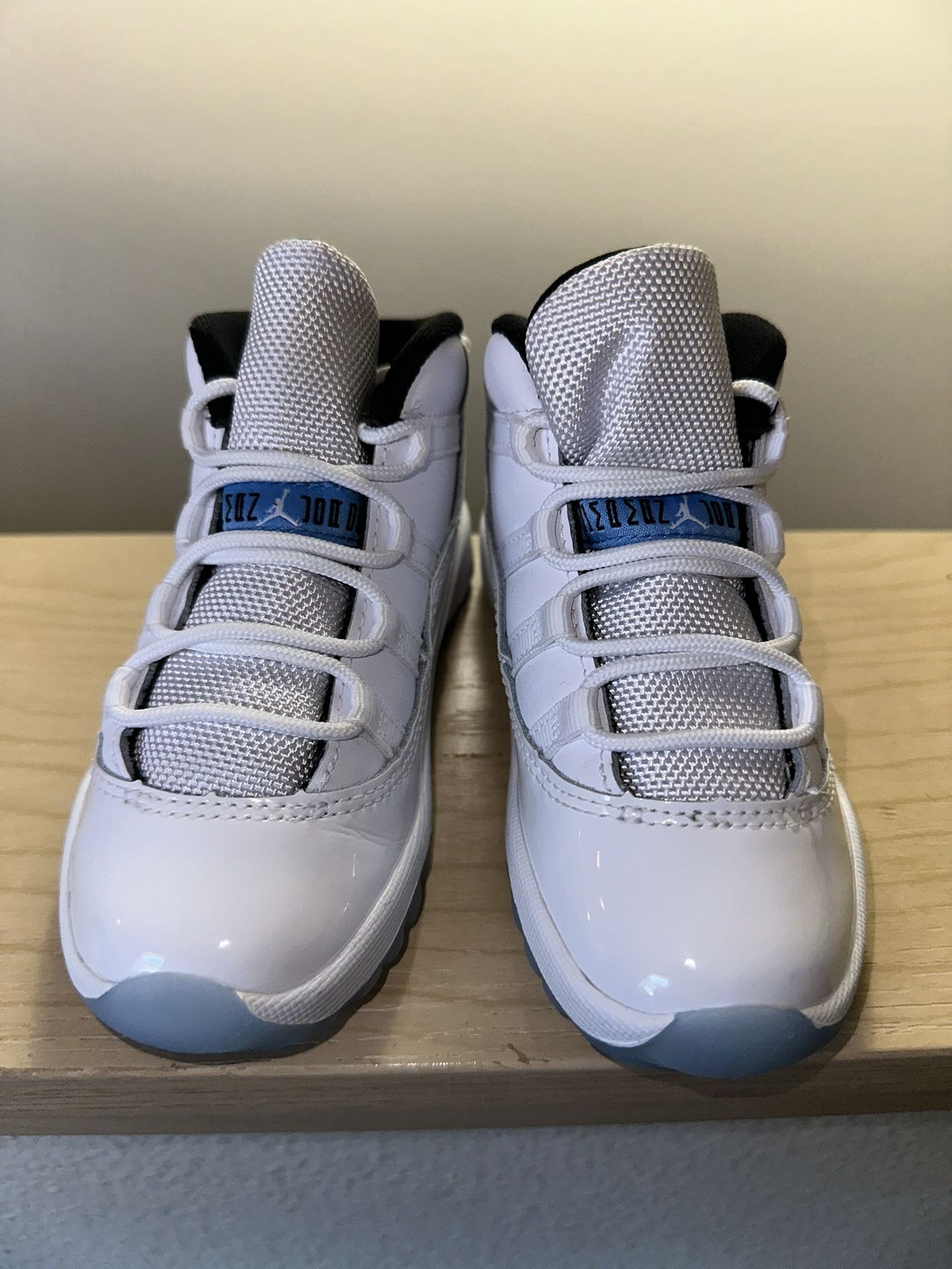 Jordan 11s