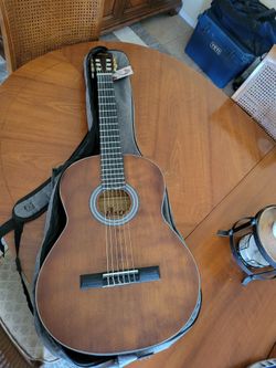 New acoustic guitar kit (stapley and university in mesa)