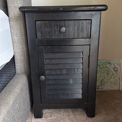 Night stand